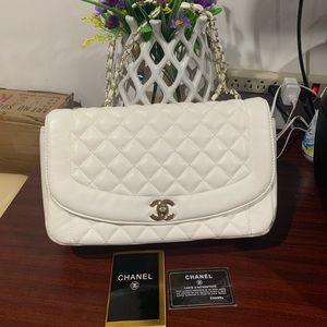 Vintage white chanel bag
